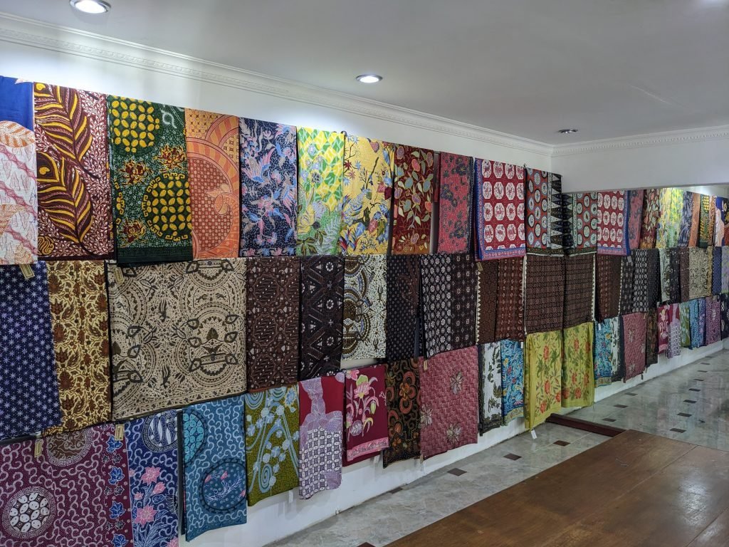 artikel museum batik museum batik yogyakarta baju batik yogyakarta